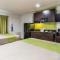 Studio 6-Buttonwillow, CA