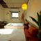 香蕉與黑膠 Yellow And Black Guest House