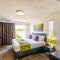 Mackay Oceanside Central Hotel Official
