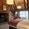 White Hart Hotel by Greene King Inns - Коггесхолл