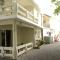 Dookee House - Grand Bay
