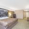 Super 8 by Wyndham Canmore - Canmore