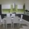 Foto: Large Modern Seaside Apartment 36/66