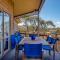 The Heyfield Hideaway: Tennis & Spa
