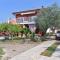 Apartment with nice terrace 684