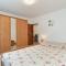 Apartment with nice terrace 684
