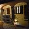 B&B LELLA
