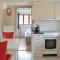 Foto: Two-Bedroom Apartment in Romo 13/13