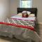 Large Home Accommodates up to 15 in Niagara Falls USA - Ниагара-Фолс