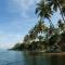 Khim Vouch Ay Rabbit island - Kep