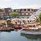 Macdonald Compleat Angler - Marlow