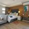 Casa Ridge Self-catering