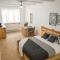 MiddleHouse