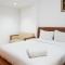 Pool View Studio Apartment Tamansari Sudirman By Travelio