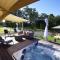 Tuckers Retreat
