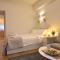 Studio Posh with garden in Kolonaki
