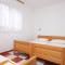 Apartments with parking space Starigrad, Paklenica - 6618
