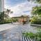 Minimalist & Warming APT - Close to CBD and Valley