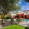 La Ferrade Chambres dHôtes B&B