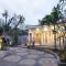 The Xotic Jimbaran Bali - 金巴兰