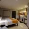 Tharapark View Hotel - SHA Plus