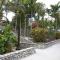 Orange Hill Beach Inn