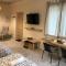 Flight Apartments Airport by Airstay