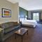 Holiday Inn Express & Suites Geneva Finger Lakes by IHG