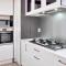 Foto: Brand New Townhouse 7 mins to Airport 7/29