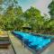 Jays Holiday Resort