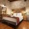 Oinoessa Traditional Boutique Guest Houses - Lofou