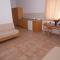 Lambis Studios & Apartments