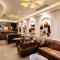 Shichi Hotel