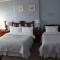 The Elms Guest House Bristol