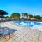 Golden Riviera Beach Resort