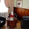 Crown Hotel