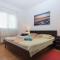 Apartments 1282