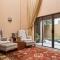 Alimama Spaces: Manson Mansion