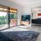 Putaki Bay - Kereru Villa - Be My Guest Waiheke