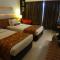 Hotel Satkar Residency - ثين
