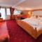 Hotel Hirzer ***S