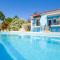 Mouzakis Villas
