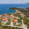 Mouzakis Villas