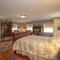 Clark Currier Inn