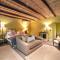 La Fontaine Guest House