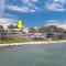Foto: 1/141a Soldiers Point Road - waterfront 5 bedroom home 1/15