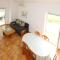 Apartment Pintar Beach