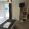 5 Bed Camberley Airport Accommodation - Camberley