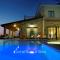 Foto: ELITE Villa Amazing Pool and Garden 121/141