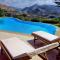 Foto: ELITE Villa Amazing Pool and Garden 126/141